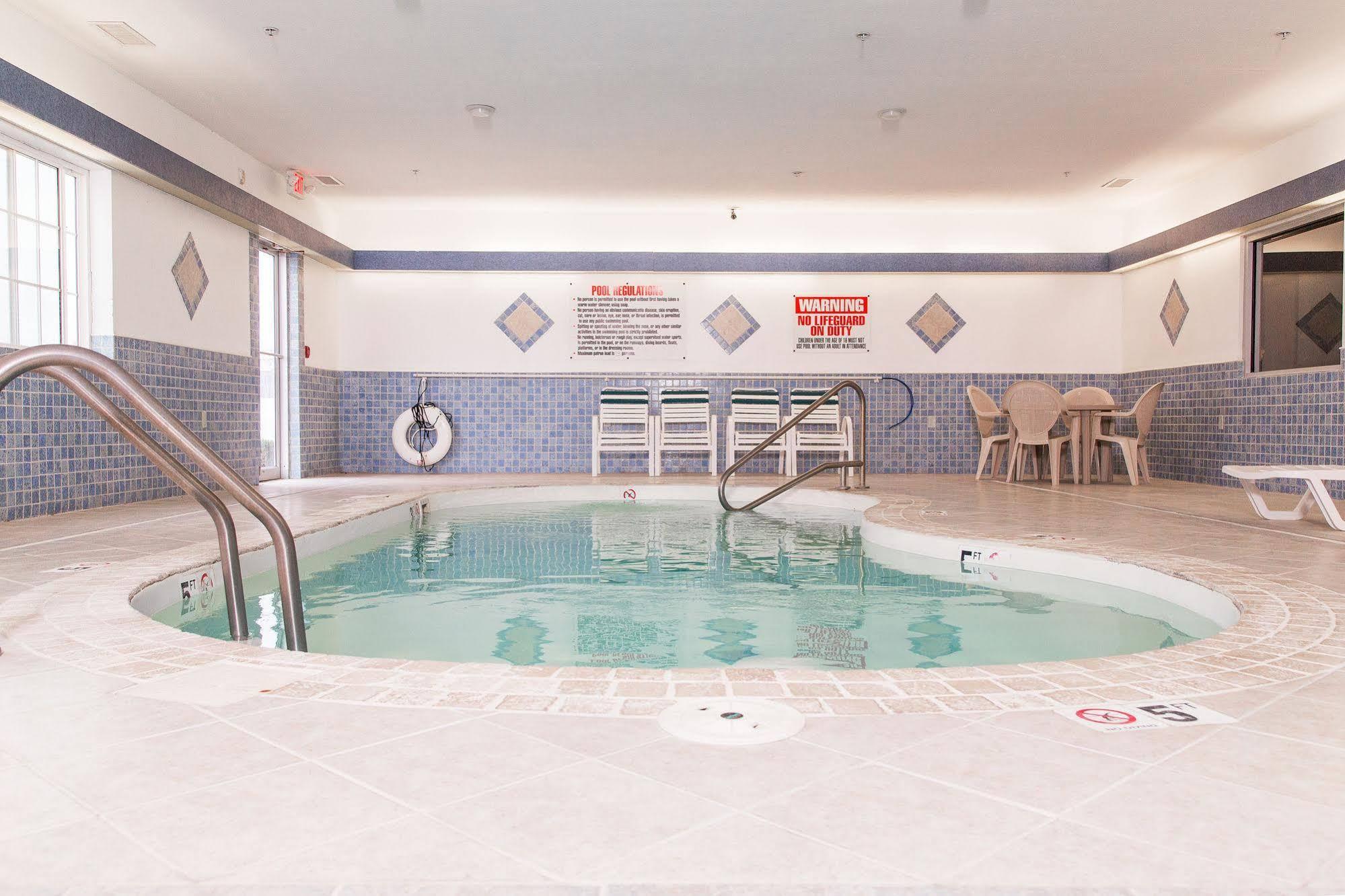 Countryside Suites Lincoln I-80 ภายนอก รูปภาพ